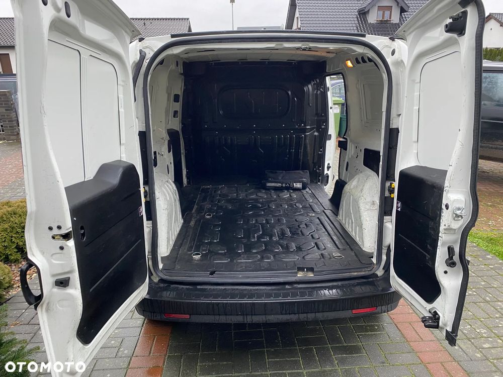 Fiat DOBLO MAXI - 14