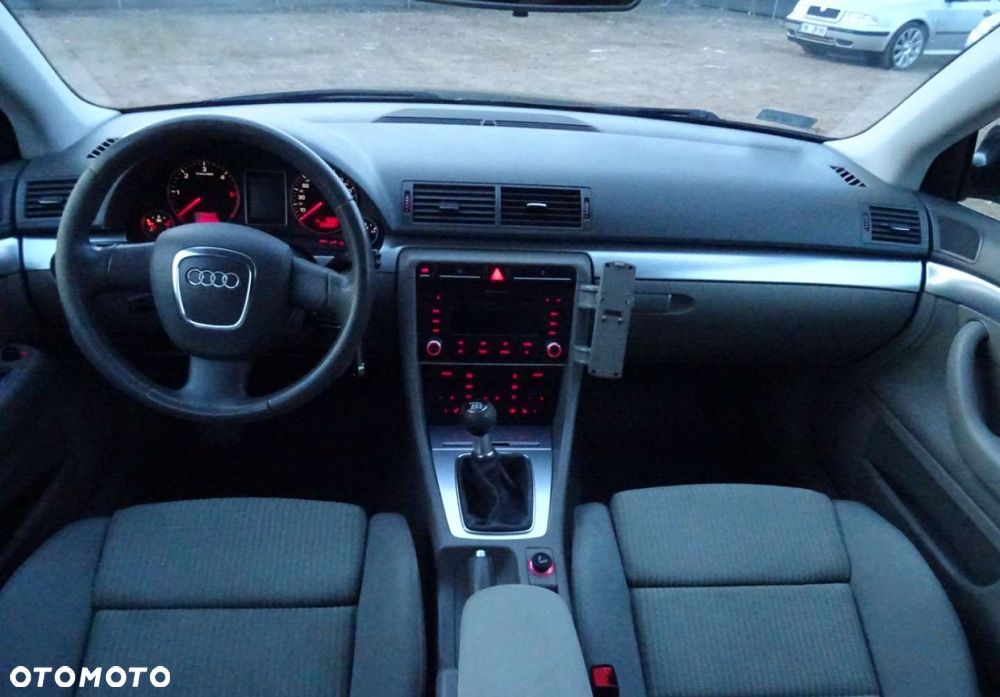 Audi A4 Limousine 2.0 TDI DPF S line Sportpaket (plus) - 5