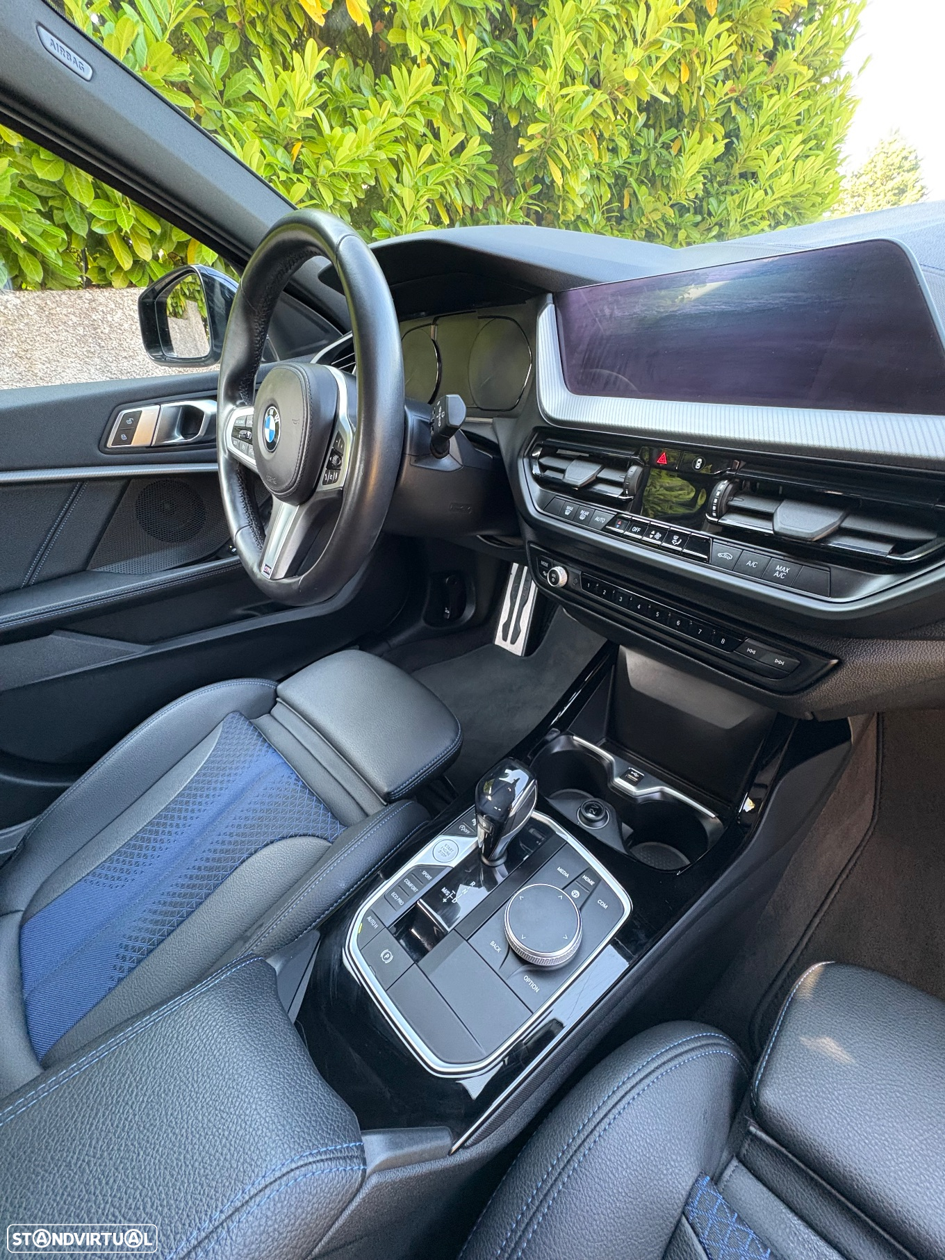 BMW 118 i Pack Desportivo M Auto - 25