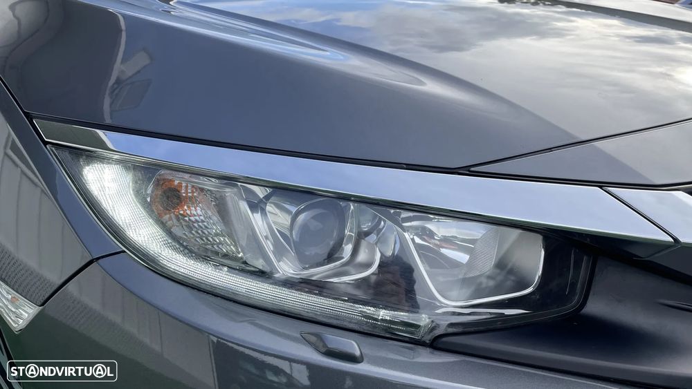 Honda Civic 1.5 i-VTEC Comfort - 12