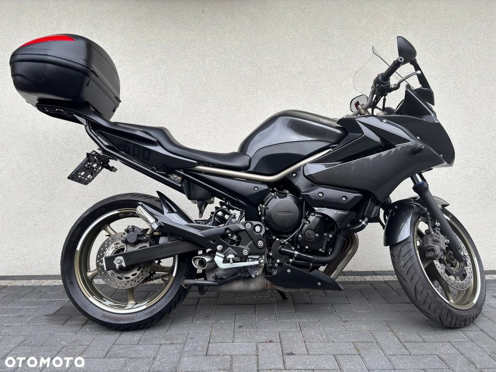 Yamaha XJ - 2