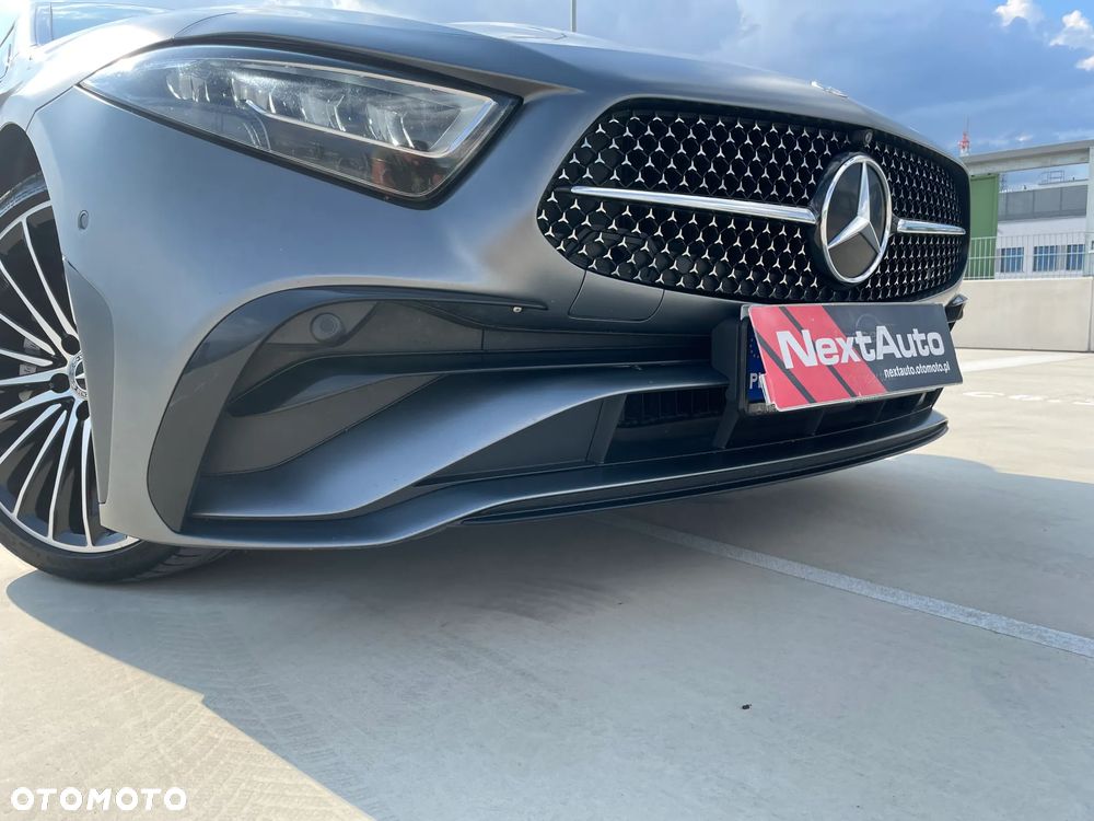 Mercedes-Benz CLS 300 d 4-Matic AMG - 14