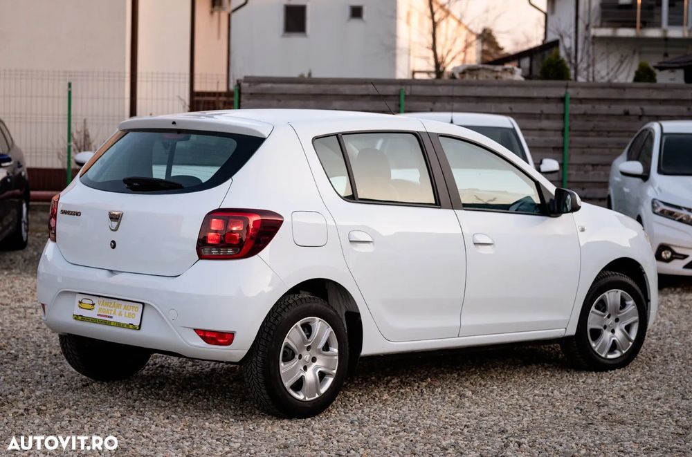 Dacia Sandero 1.5 dCI Laureate - 9