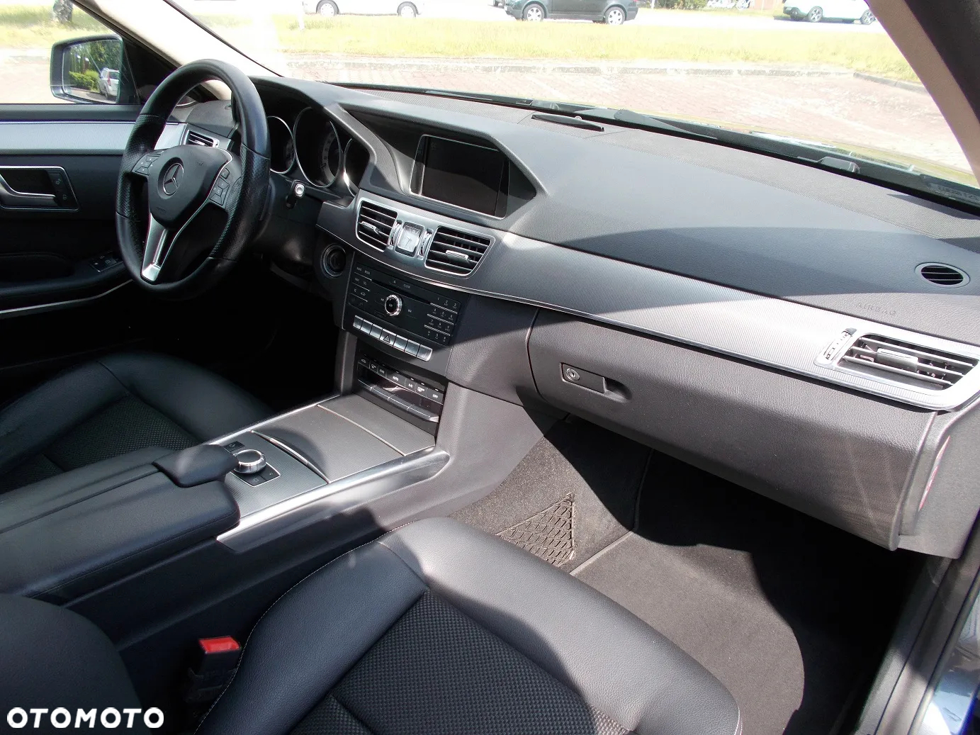 Mercedes-Benz Klasa E 220 BlueTEC 4-Matic Elegance - 13