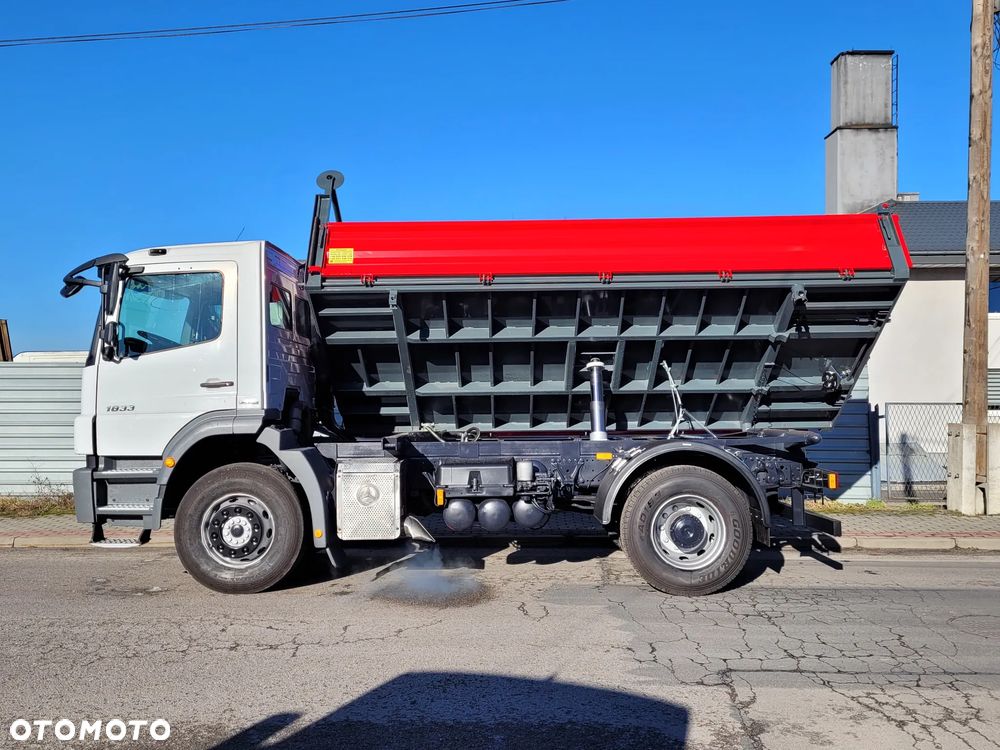 Mercedes-Benz AXOR 1833 NOWY KIPER KLIMA ROZSTAW OSI 3,60m WYWROTKA EURO 5 - 9