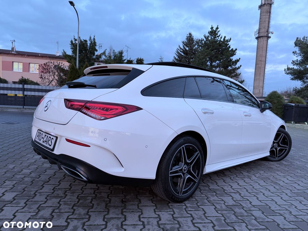 Mercedes-Benz CLA 200 7G-DCT AMG Line - 3