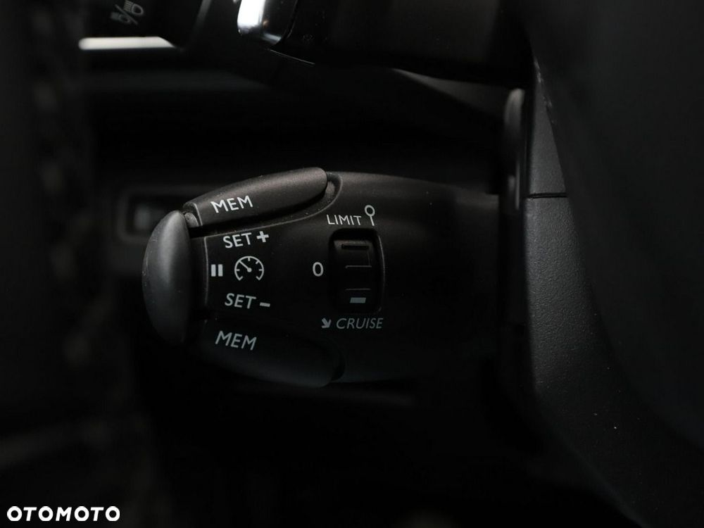 Peugeot 3008 PureTech 130 Stop & Start GPF EAT8 GT - 37