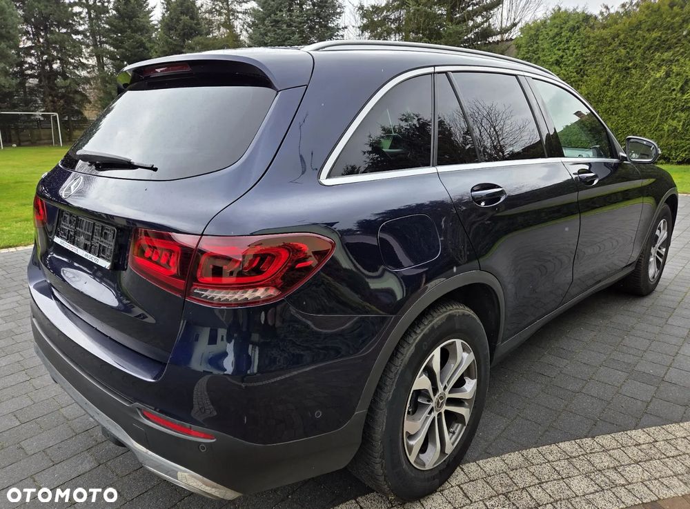 Mercedes-Benz GLC 220 d - 9