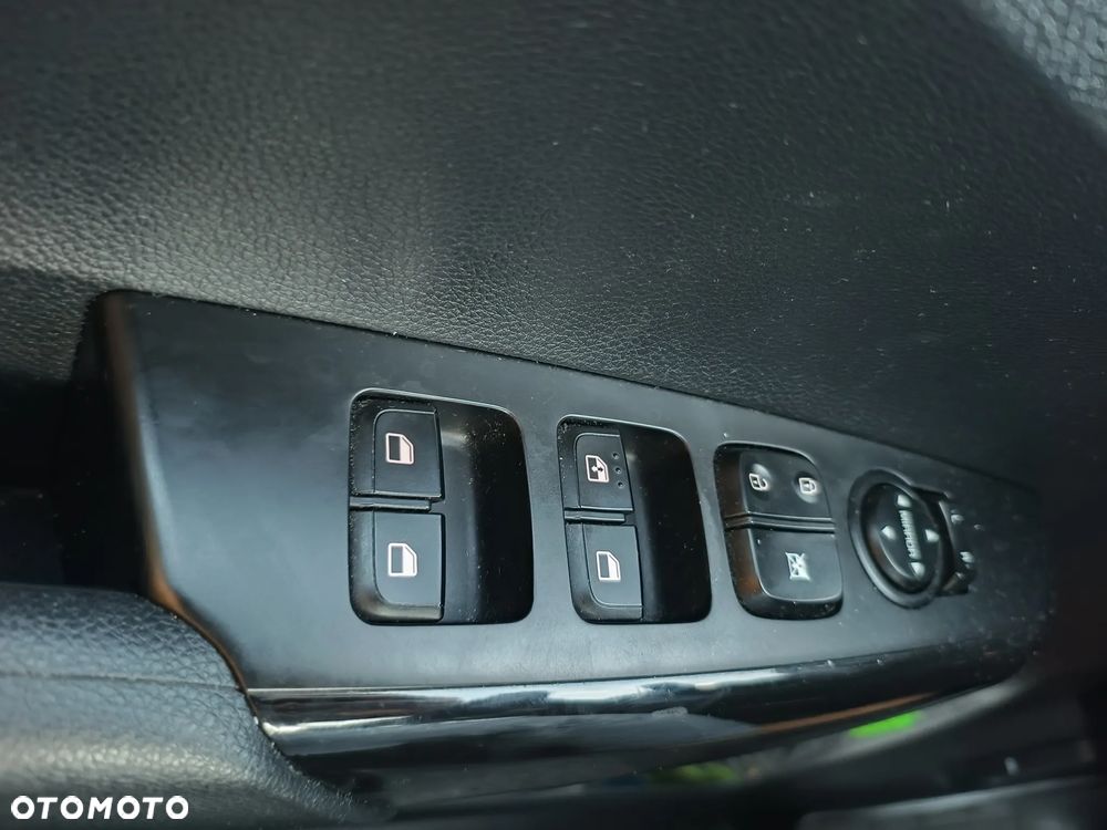 Kia Picanto 1.2 L - 19