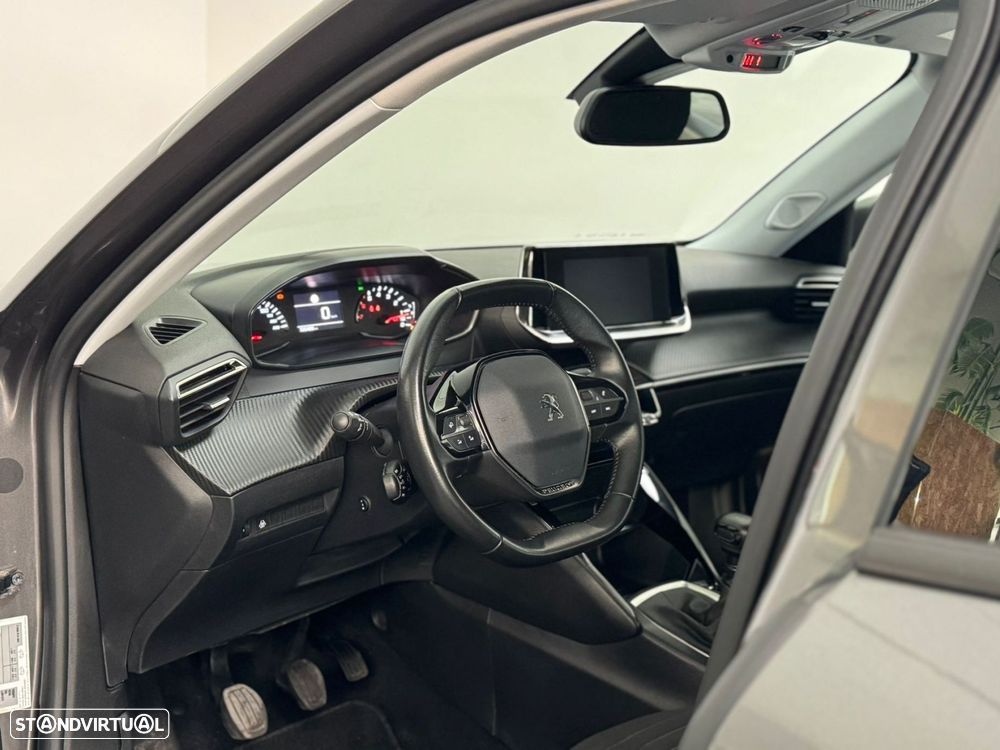 Peugeot 2008 1.2 PureTech Active Pack - 24