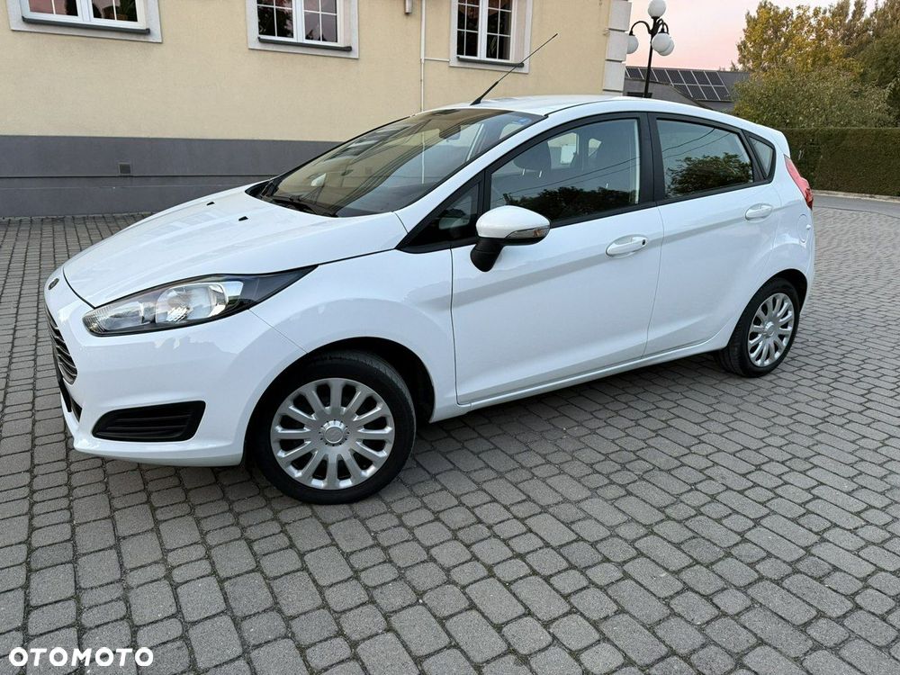 Ford Fiesta - 22