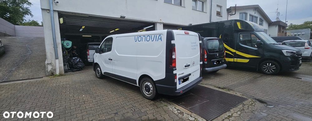 Opel vivaro - 4