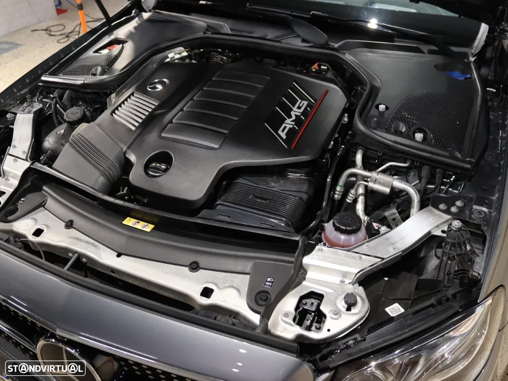 Mercedes-Benz E 53 AMG 4-Matic+ - 50