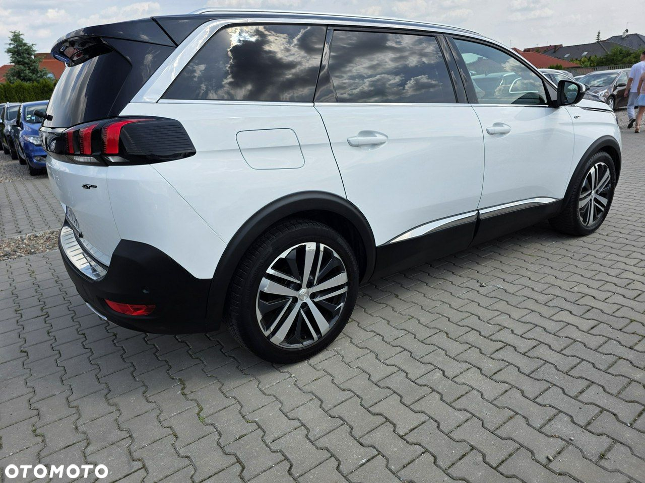 Peugeot 5008 BlueHDI 180 EAT6 GT - 29