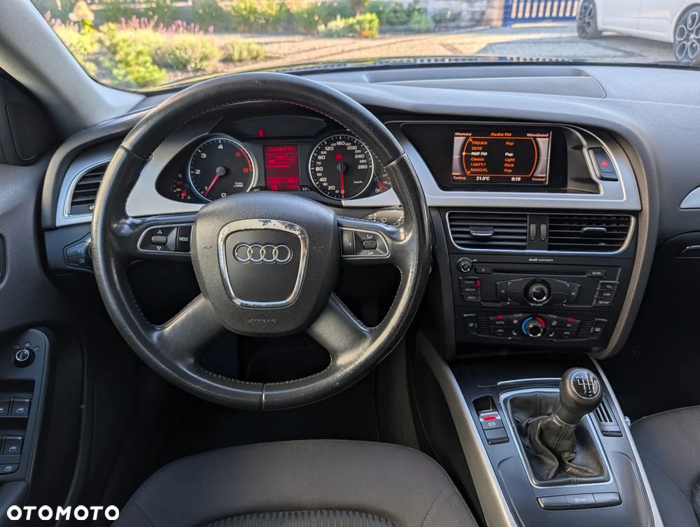 Audi A4 Avant - 9