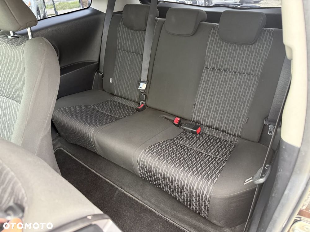 Toyota Yaris 1.33 VVT-i Cool - 18
