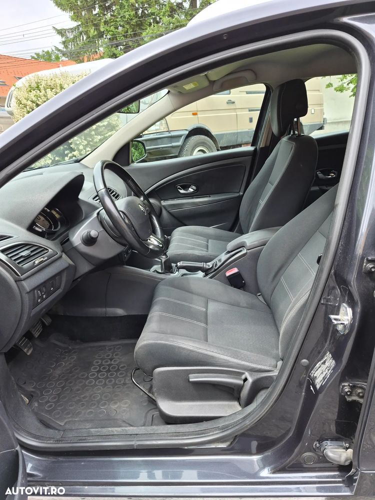 Renault Megane ENERGY dCi 110 Start & Stop LIMITED - 7