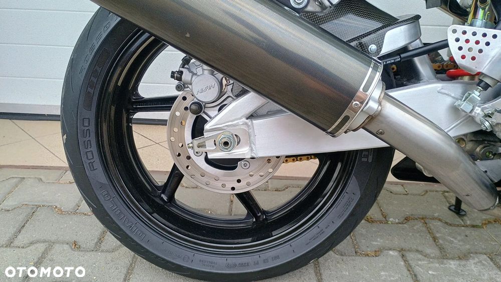 Honda CBR - 37