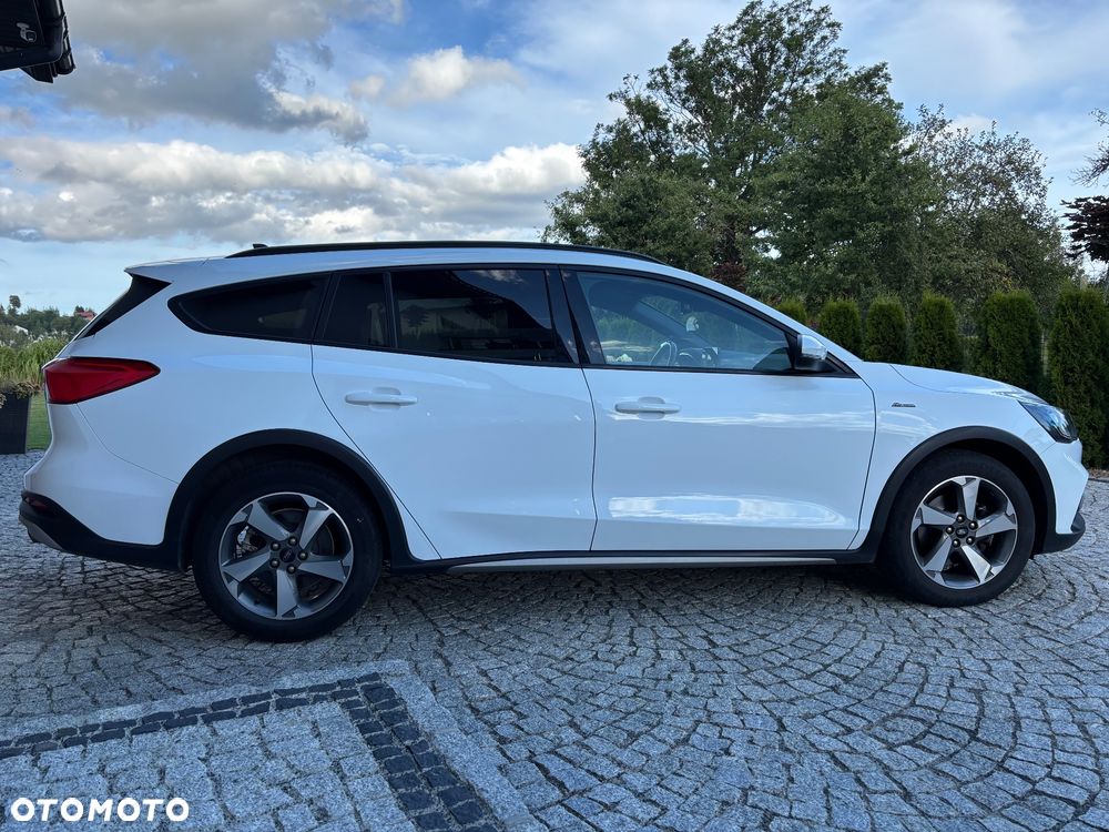 Ford Focus 2021 photo 4