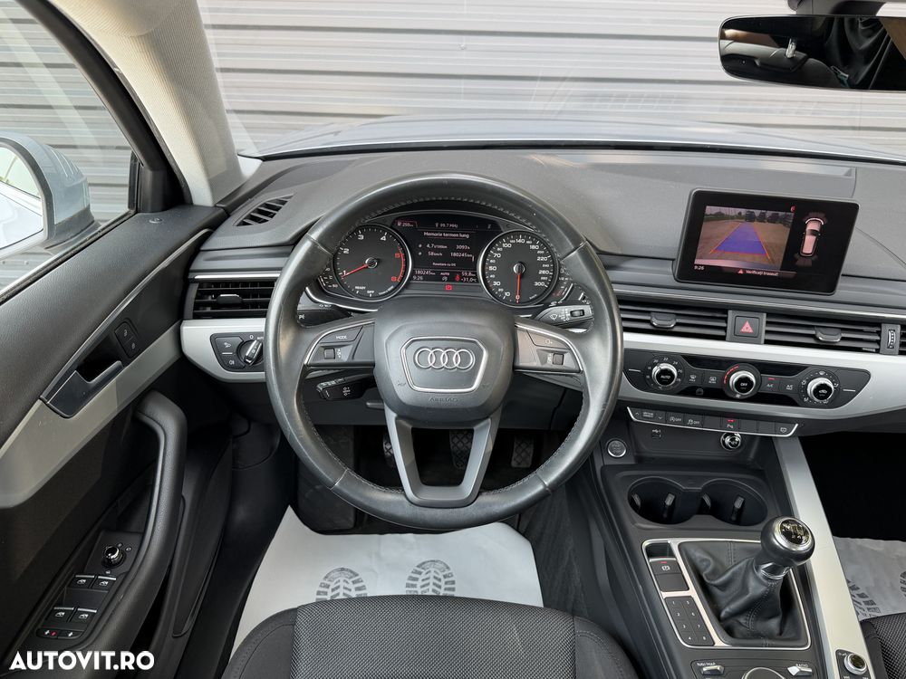 Audi A4 Avant 30 TDI advanced - 10
