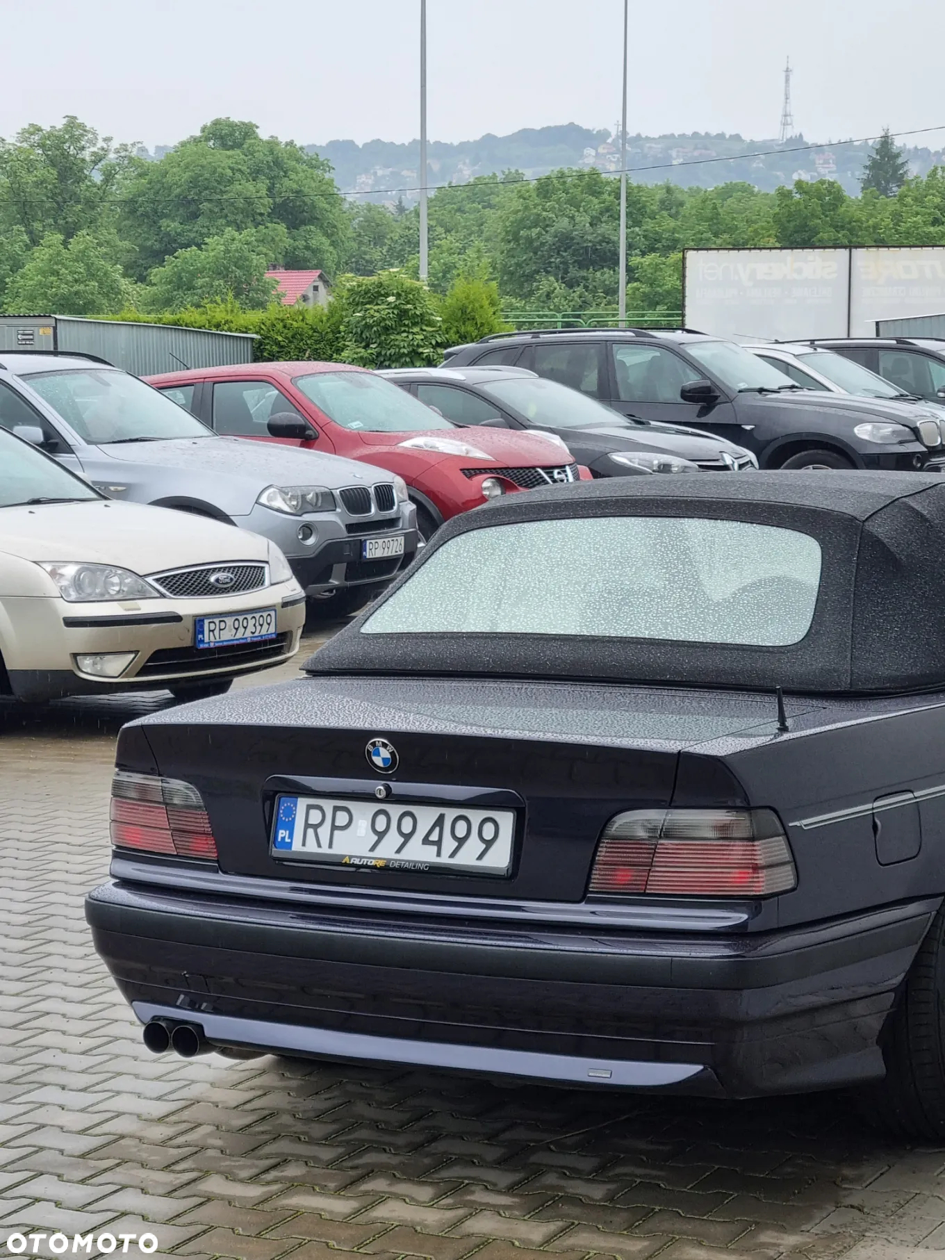 BMW Seria 3 318i Cabriolet - 17