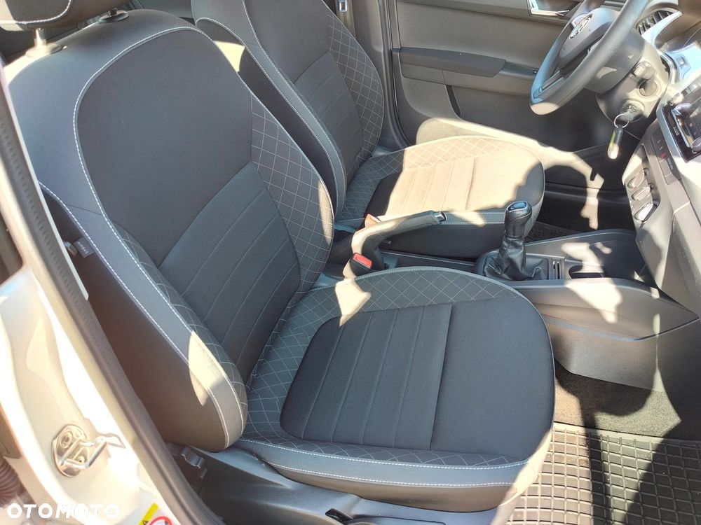 Skoda Fabia 1.0 TSI Ambition Plus - 10