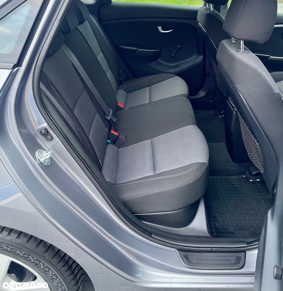 Hyundai i30 1.6 CRDI Trend - 30