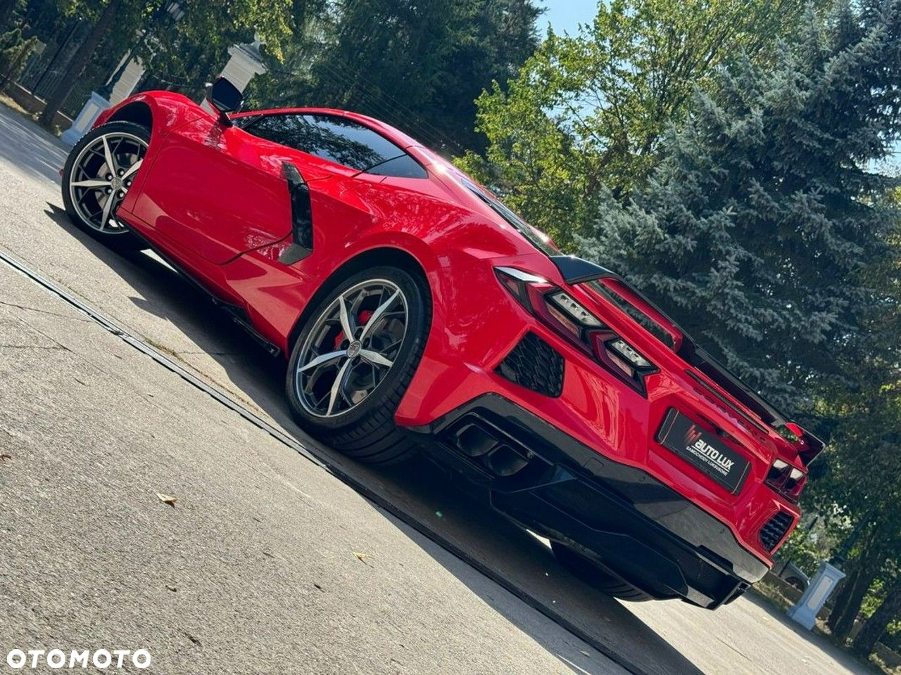 Chevrolet Corvette - 7