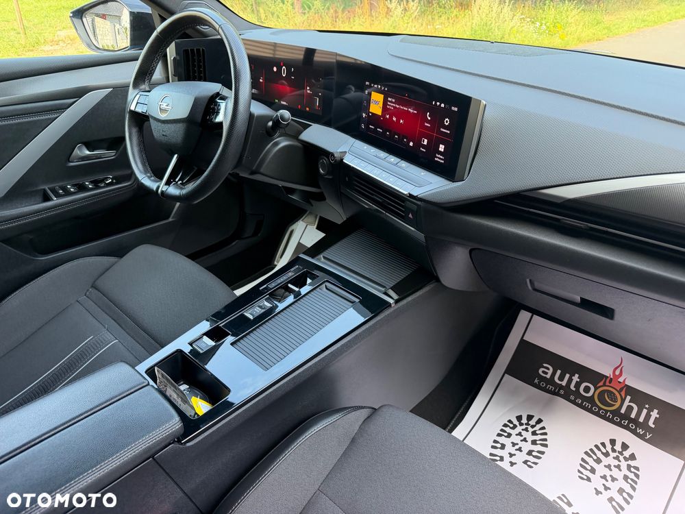 Opel Astra 1.2 T GS Line S&S - 29