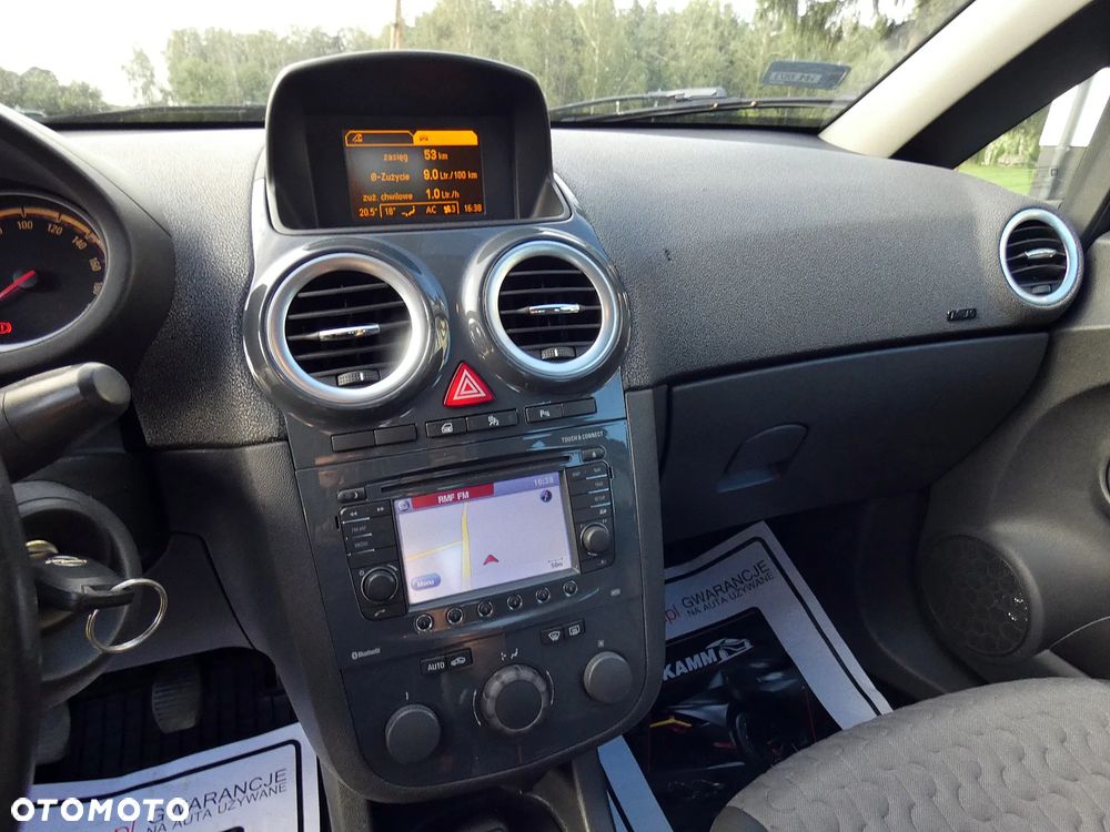 Opel Corsa 2011 photo 4