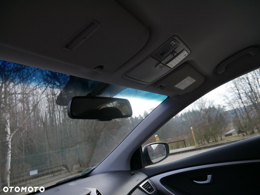 Hyundai i30 1.4 Premium - 23
