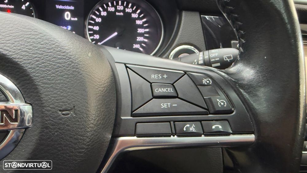 Nissan Qashqai 1.6 dCi Tekna Premium - 22