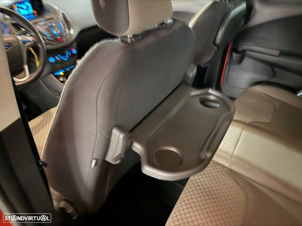 Ford Tourneo Connect 1.0i EcoBoost Titanium - 13