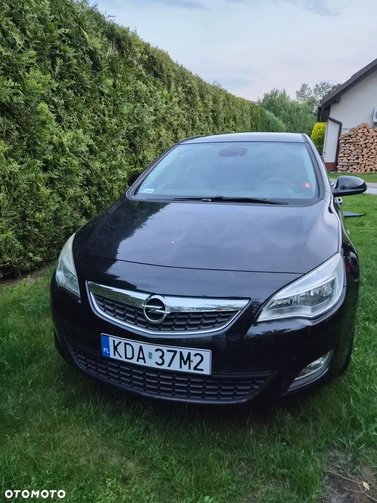 Opel Astra 1.3 CDTI DPF EcoFLEX Edition - 2