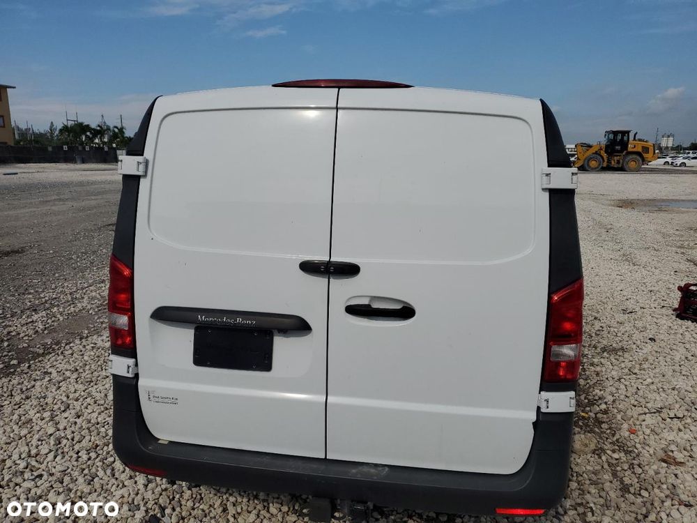Mercedes-Benz Vito - 7