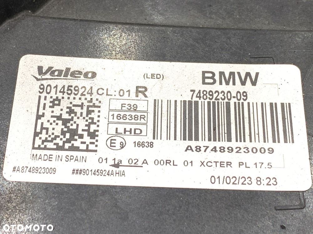 REFLEKTOR PRAWY PRZÓD XENON  BMW X2 (F39) 2017 - 2022 sDrive 18 i 103 kW [140 KM] benzyna 2018 - - 7