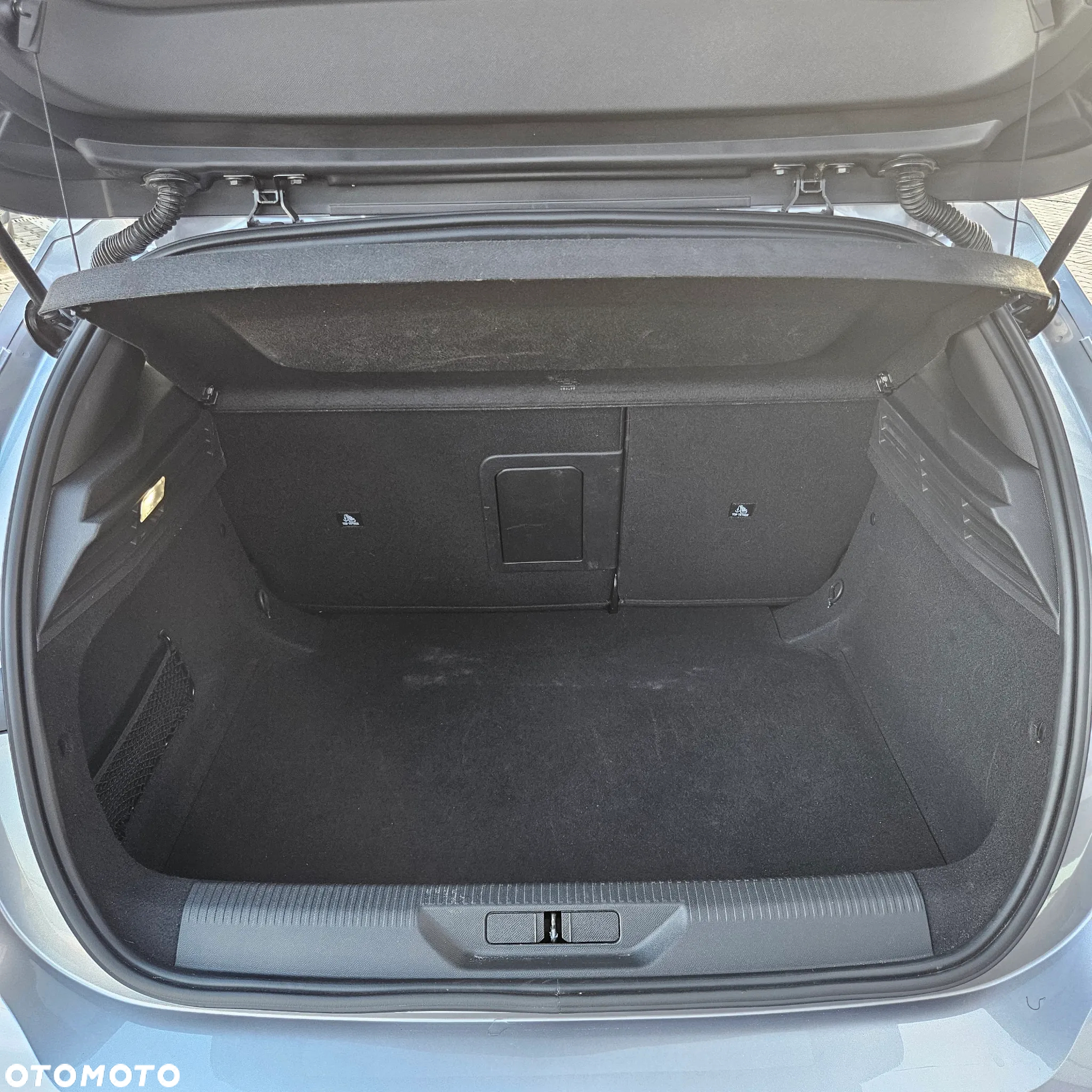 Peugeot 308 1.2 PureTech Allure S&S EAT8 - 19