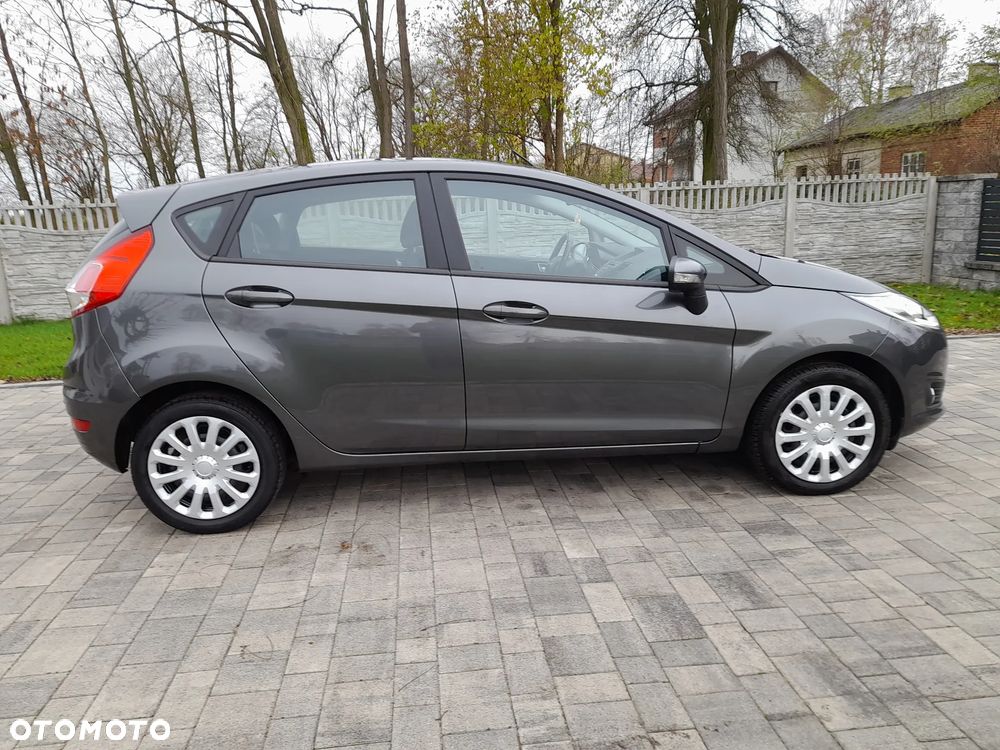 Ford Fiesta - 27