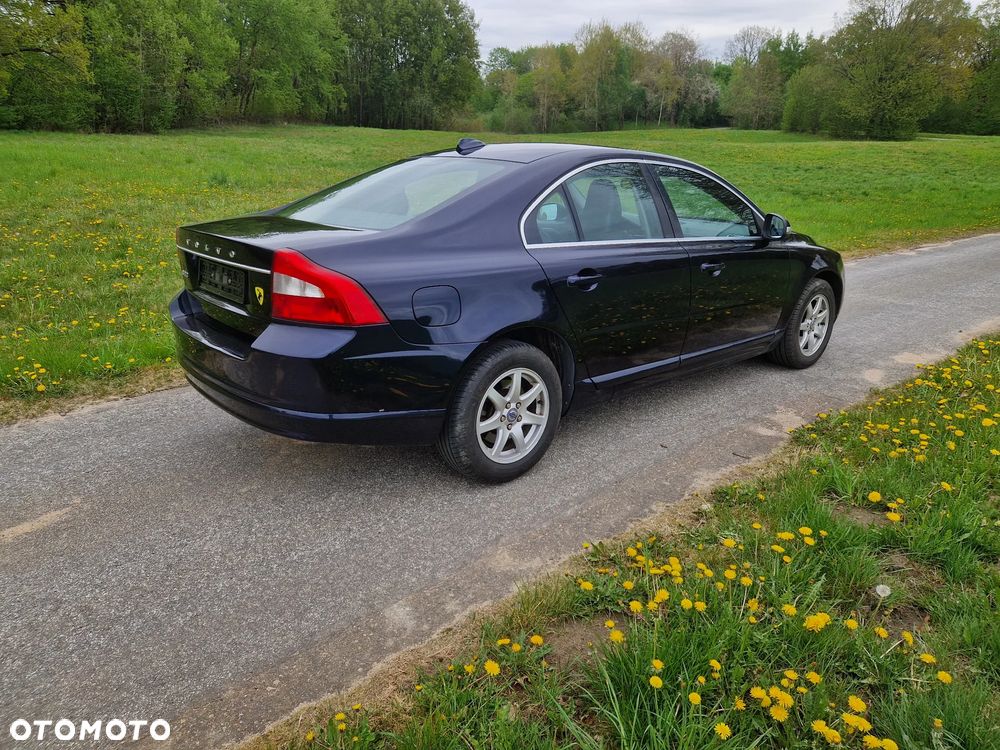Volvo S80 2.0D R-Design Momentum - 4