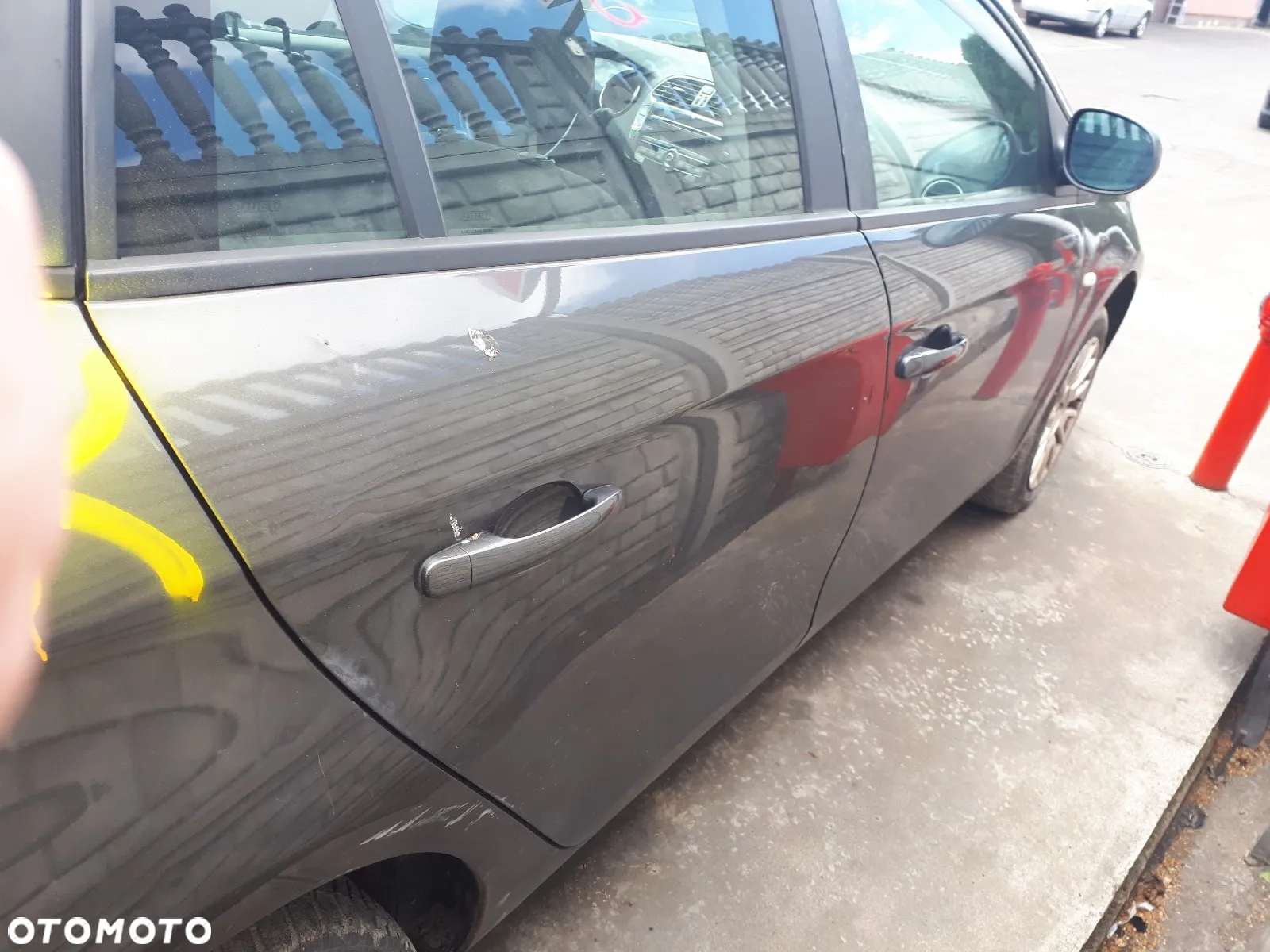 FIAT BRAVO II 07-10 1.9 D KOD KOLORU 284/A MASKA - 22