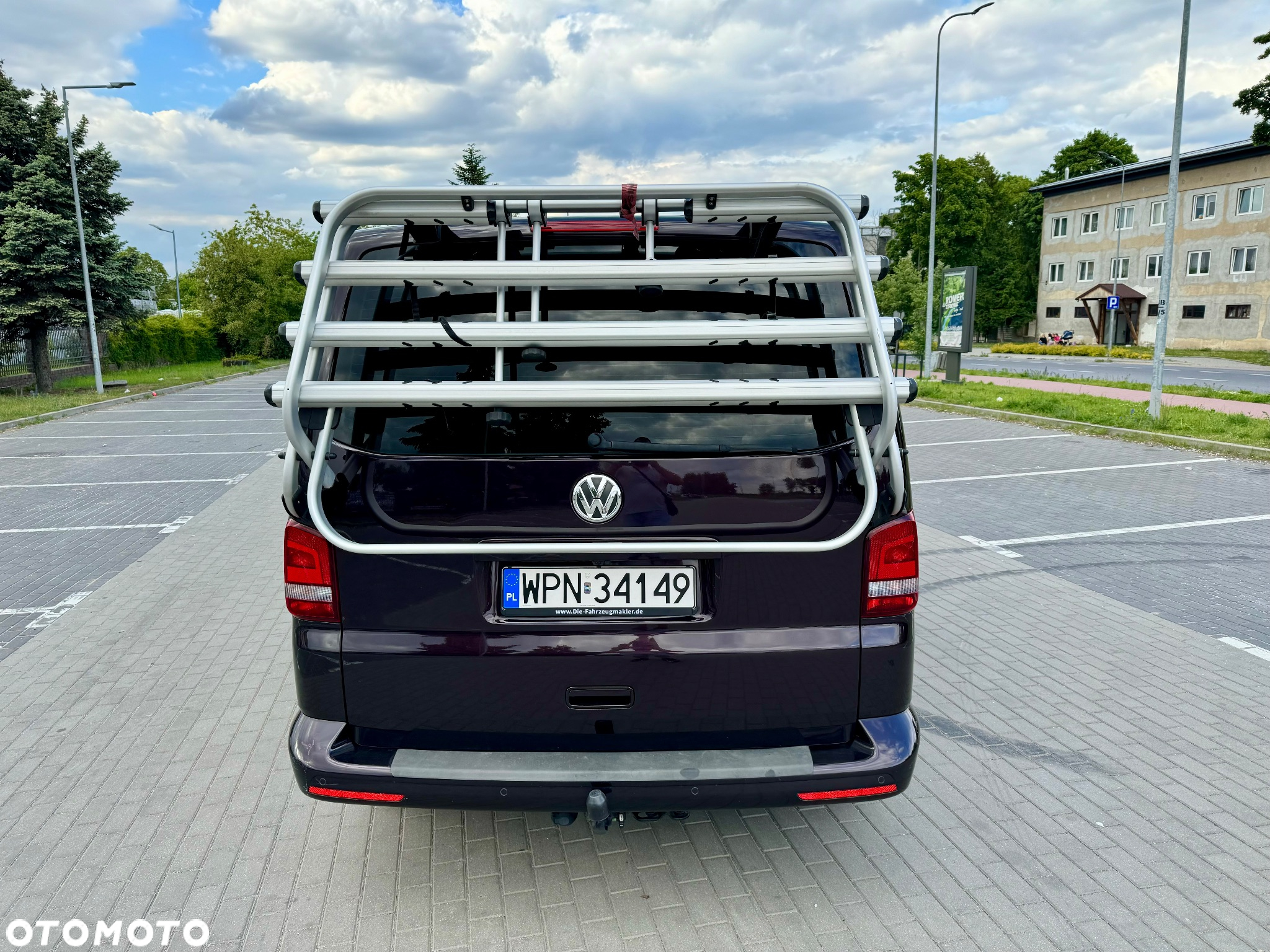 Volkswagen Multivan - 15