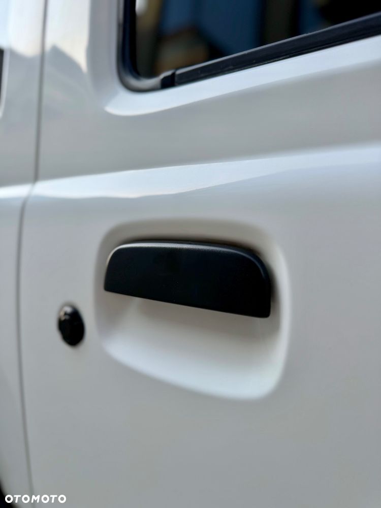 Suzuki Jimny - 16