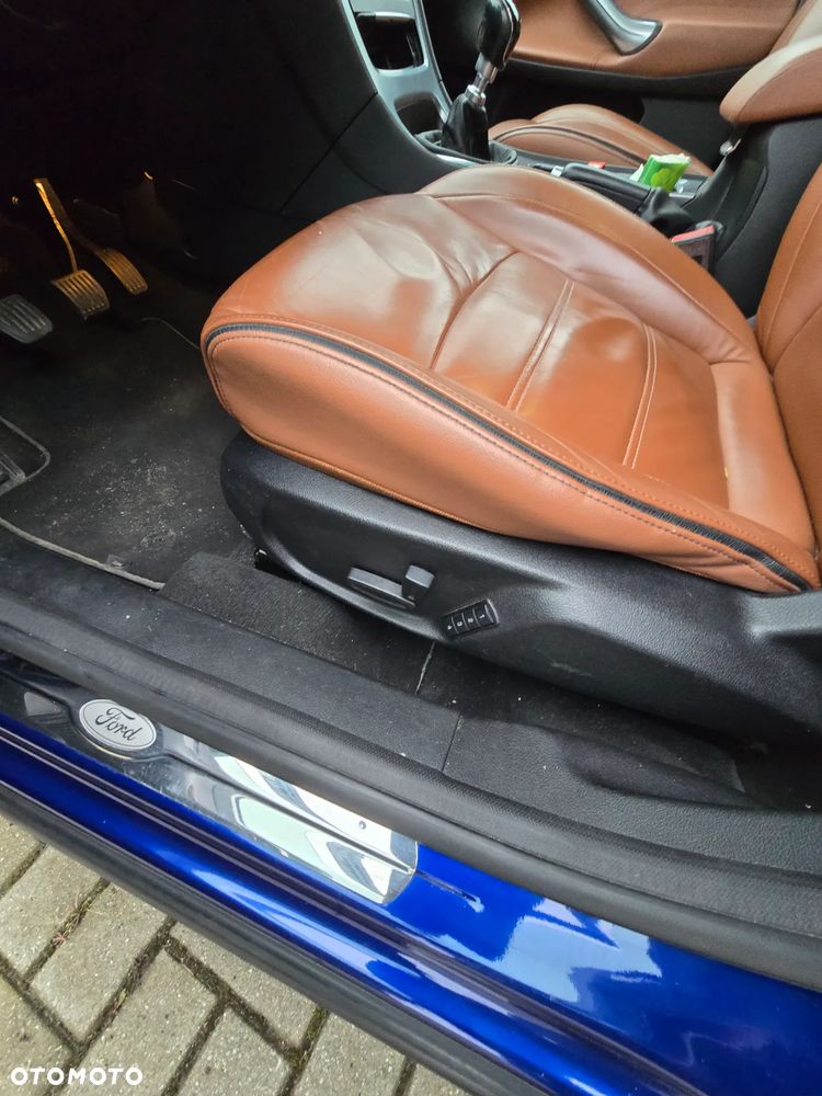 Ford Mondeo 2.0 TDCi Titanium - 12