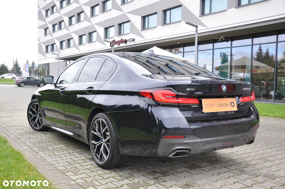 BMW Seria 5 520d Touring M Sport Edition - 5