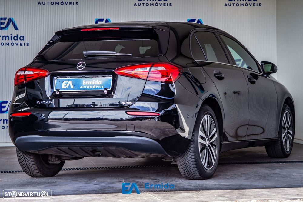 Mercedes-Benz A 250 - 5
