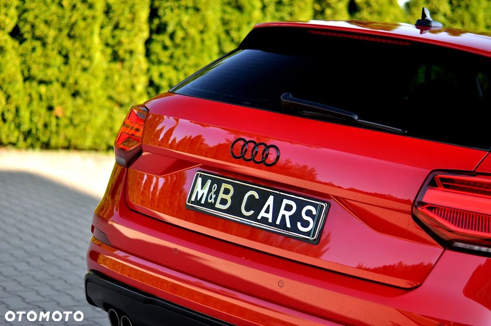 Audi Q2 35 TDI S tronic sport - 8