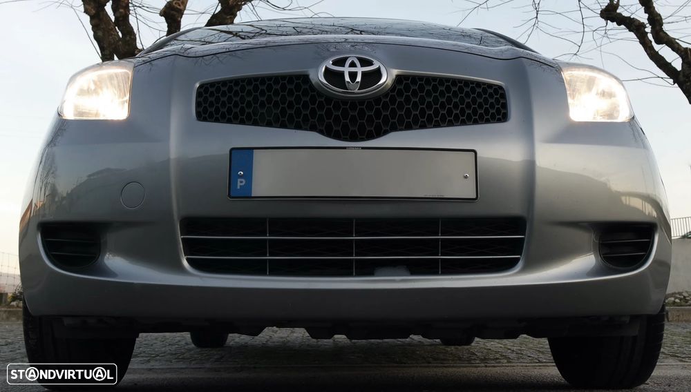 Toyota Yaris 1.0 VVT-i Comfort+AC+VSC - 26