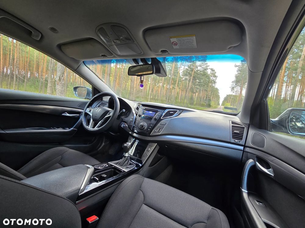 Hyundai i40 Kombi 1.7 CRDi Premium - 15