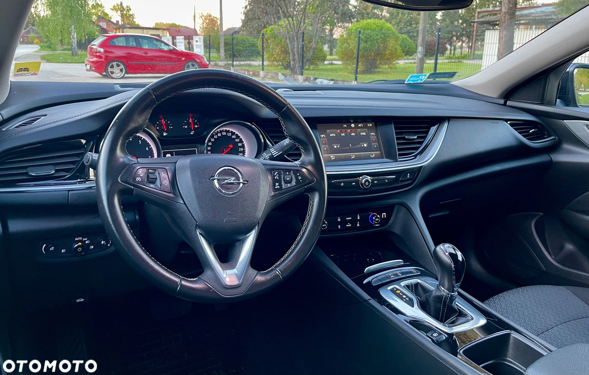 Opel Insignia 1.5 T Enjoy S&S - 9