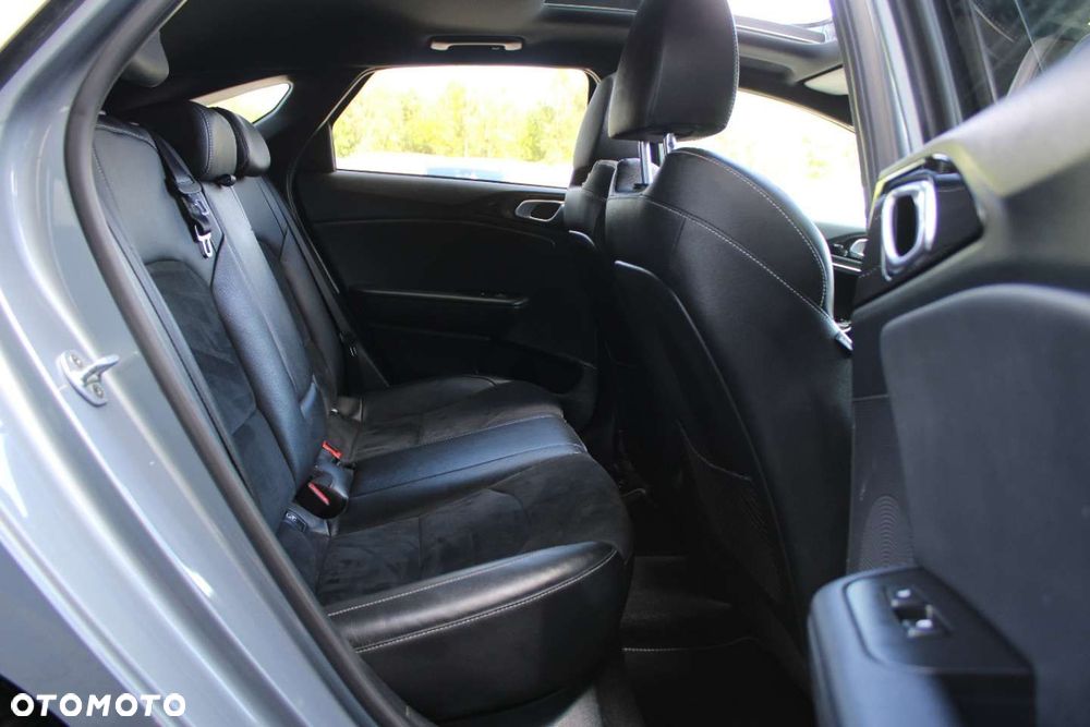 Kia ProCeed 1.6 CRDi DCT7 SCR GT LINE - 26
